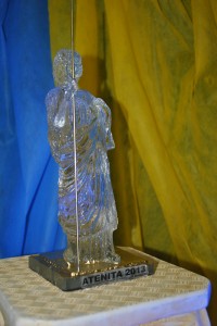 Os primeiros colocados em cada categoria levaram um troféu Atenita para casa. Foto: Laura Coutinho.