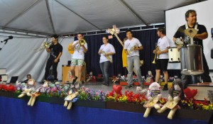 Grupo Musycar em apresentação na XXXI Feira do Livro de Frederico Westphalen