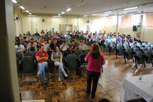 Público que prestigiou a palestra. Foto: Carine Zandoná Badke