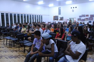 Cinedebate contou com a presença de vários estudantes. Foto: Angeli Sortica