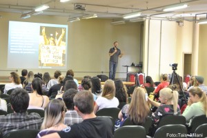  “Sair do lugar comum, olhar fora do óbvio, trazer emoção"(Jefferson Botega) 