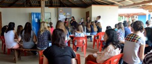 Mais de 50 estudantes participaram de assembleia na manhã de quinta-feira, 26, para discutir o fechamento dos laboratórios Foto: Alessandra Weiler